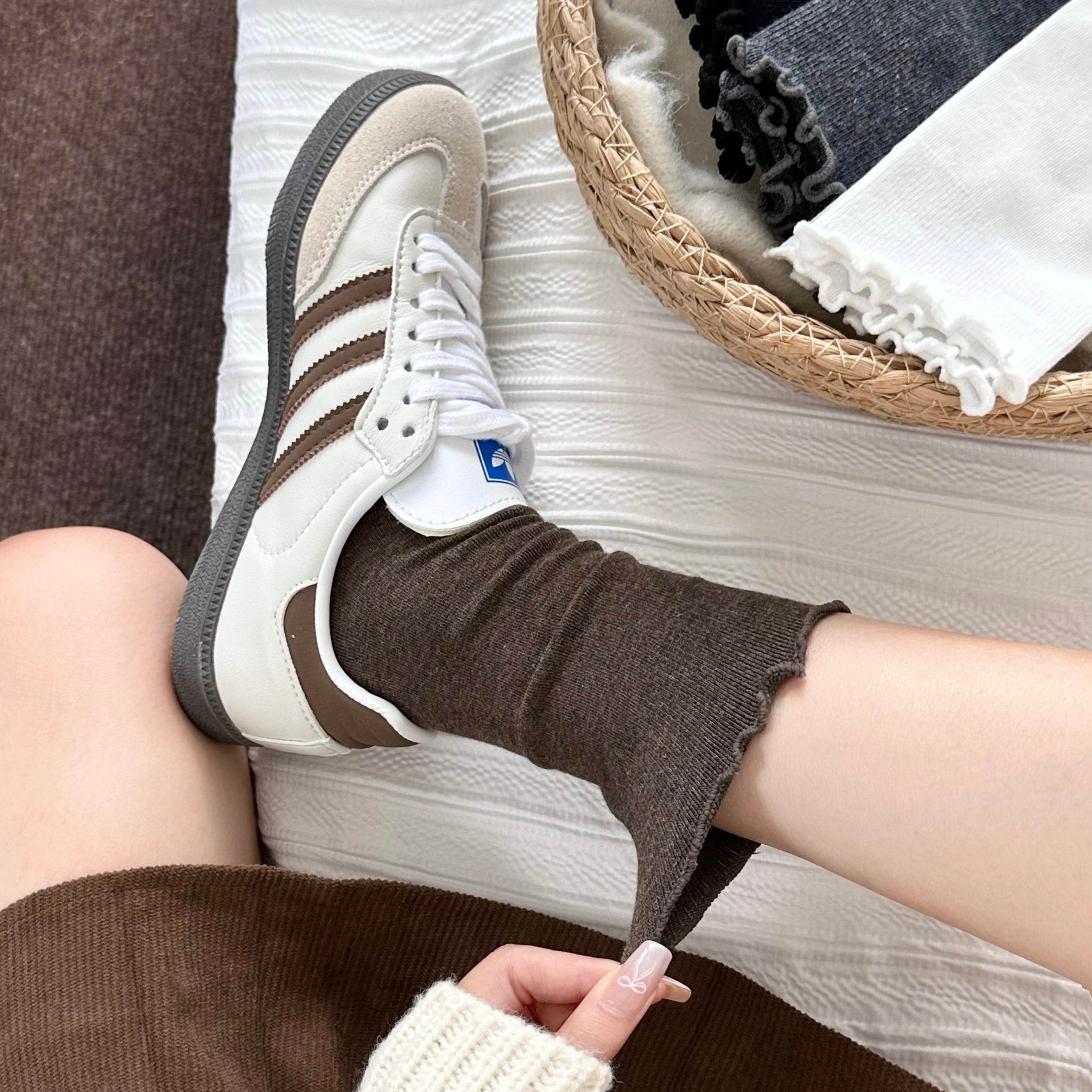 Women's Ruffle Cuff Cotton Crew Socks - Single Pair