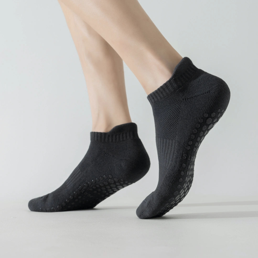Men's 92% Cotton Non-Slip Yoga Ankle Socks - product photo showing secure grip comfort