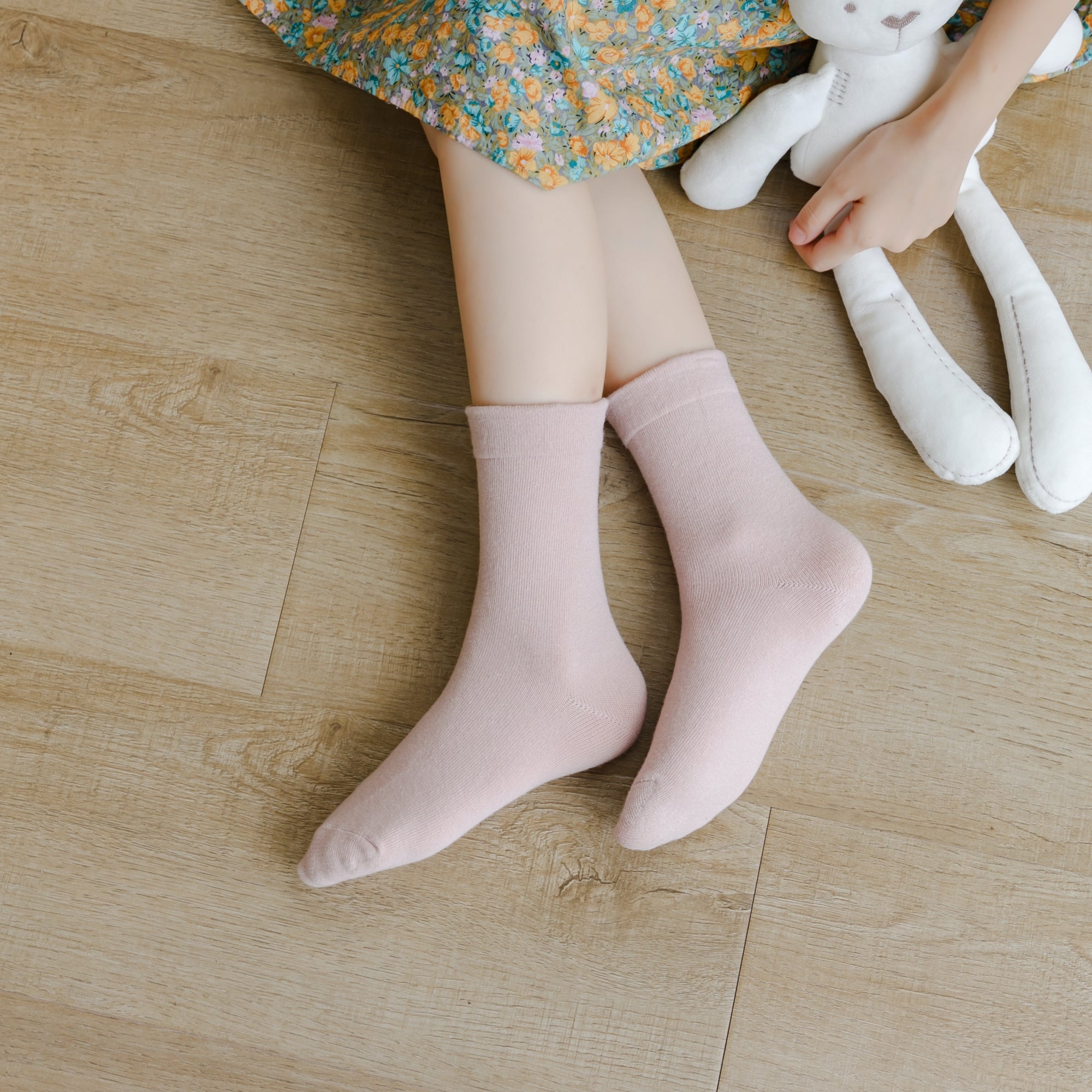 Kid's Solid Pastel Crew Socks - 5 Pairs
