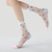 Aura Wave Retro Sheer Graphic Socks 3-Pack - sock set showing secure grip comfort
