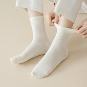 Women's 98% Cotton Essential Solid Quarter Socks
