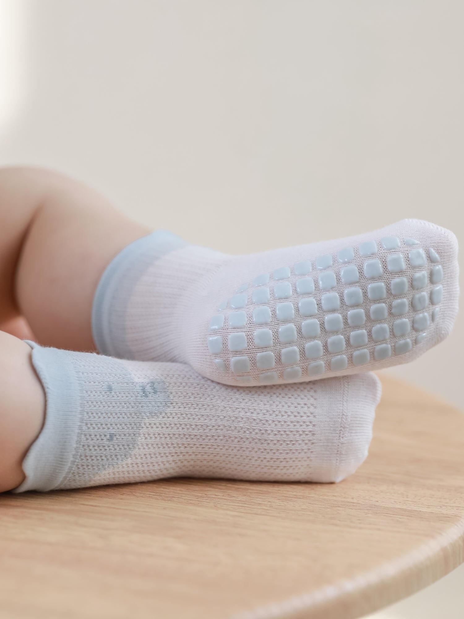 Babies' Mesh Grip Socks-3 Pack