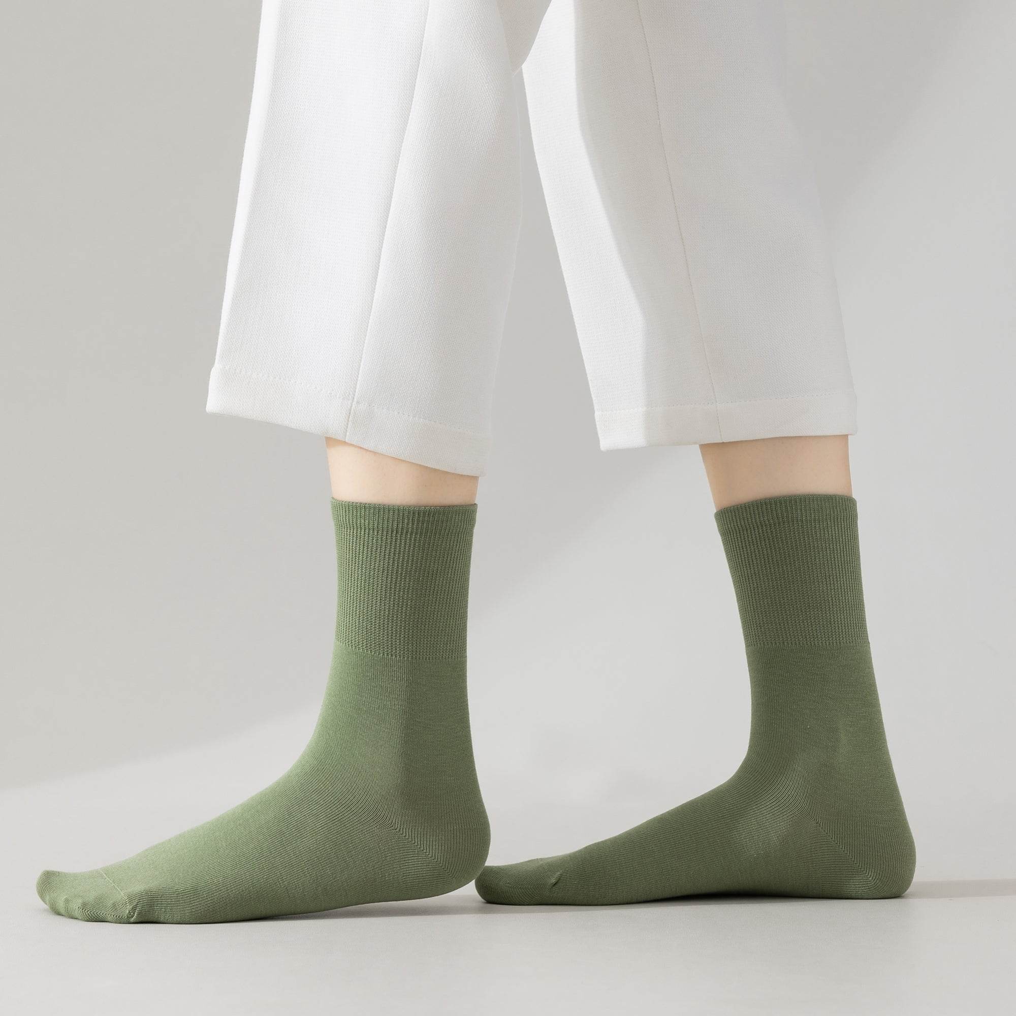 Women's Everyday Fine-Ribbed Socks - 4 Pairs