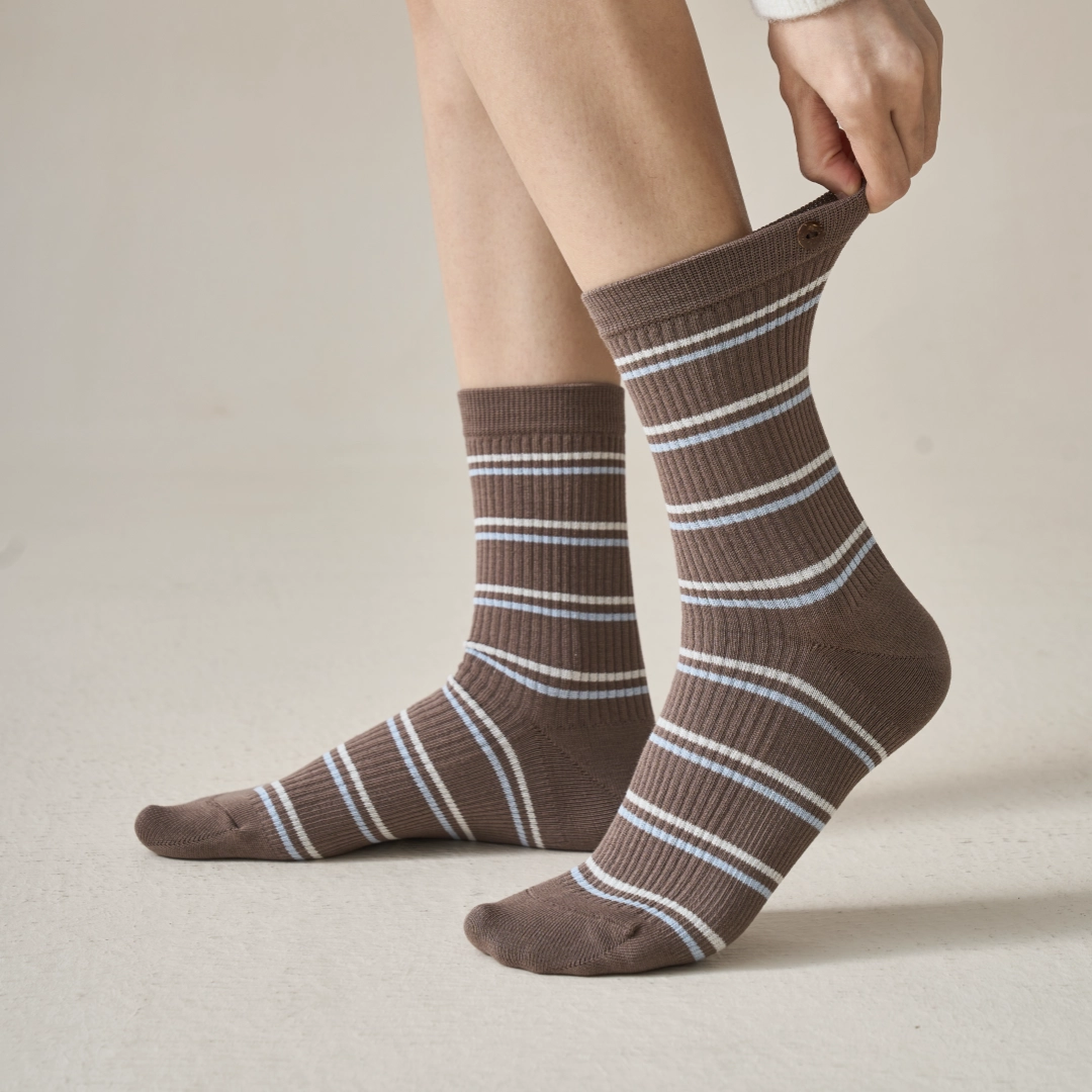 Button Cuff Socks