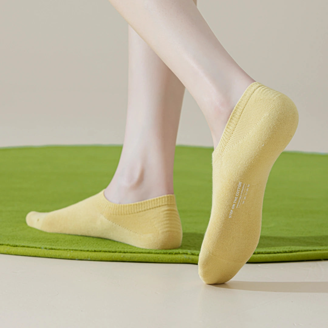 Kids & Petite Women's 95% Cotton Seamless No-Show Socks - sock set showing soft cotton comfort