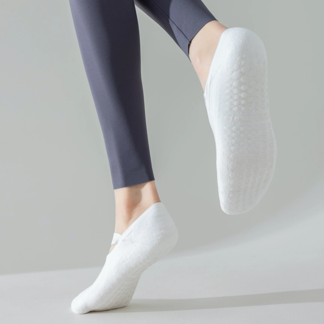 92% Cotton Cushioned Anti-Slip Yoga Socks