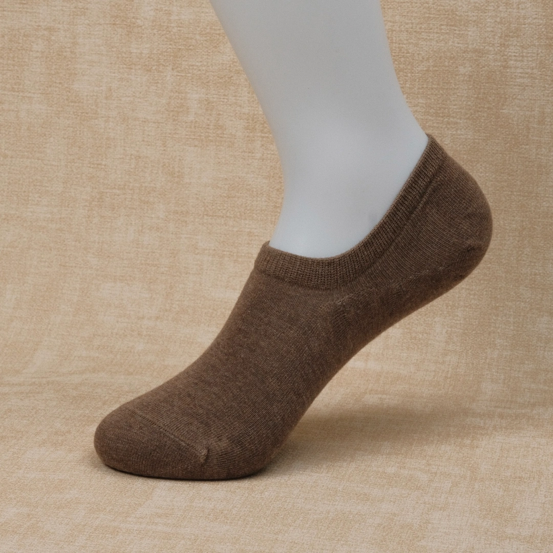 Women's 95% Cotton Ultra-Soft Heathered No-Show Socks - product photo showing soft cotton comfort