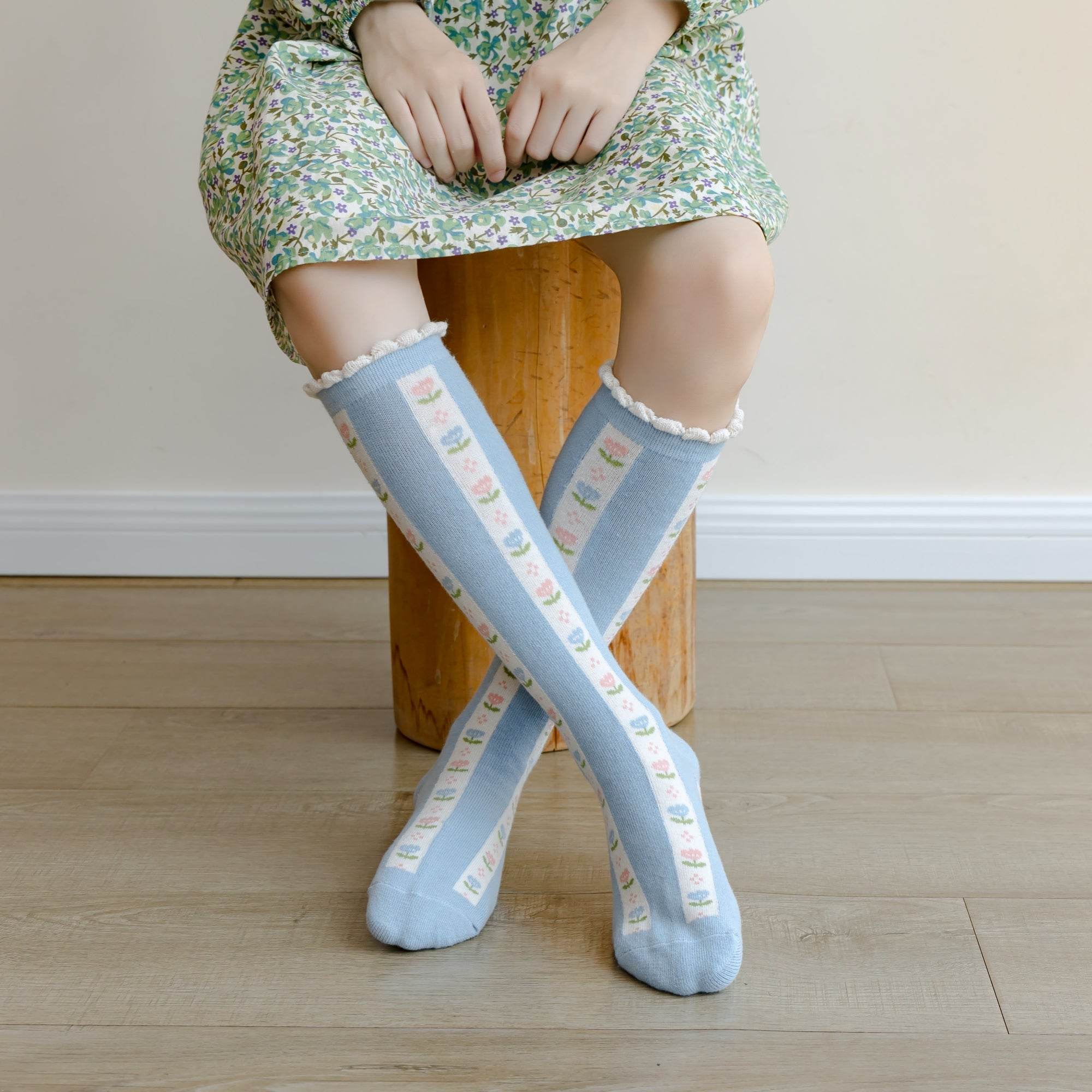 Kid's Girls' Sweet Floral Ruffle Knee High Socks - 3 Pairs - Weavasocks