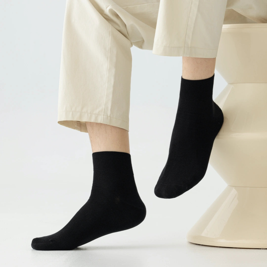 Men's 98% Cotton Ultra-Thin Non-Binding Ankle Socks - product photo showing soft cotton-rich comfort