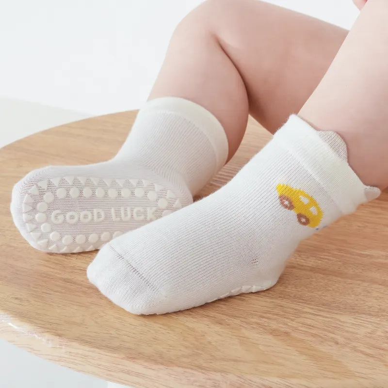 Babies Lucky Pals Grip Socks-3 Pairs