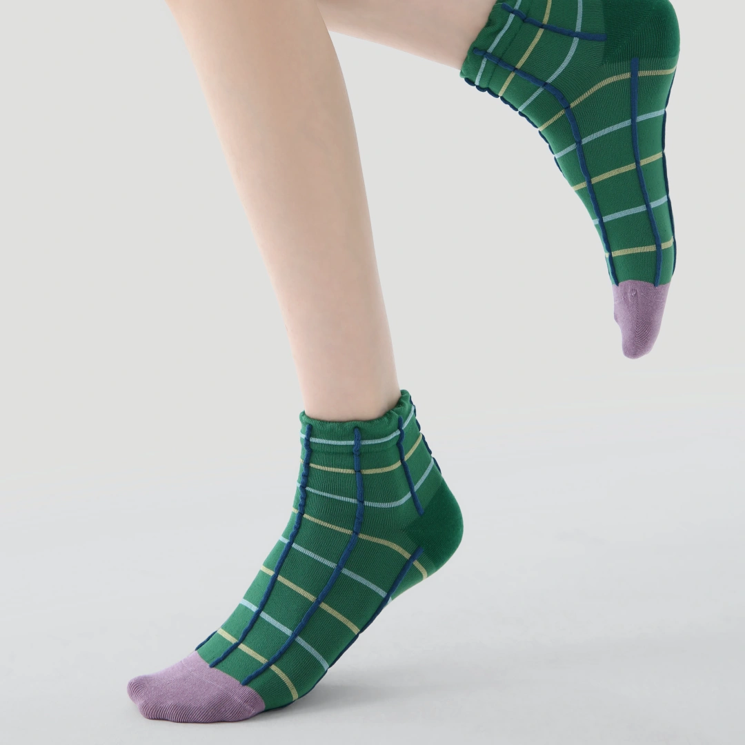 Chromatic Vision 3D Textured Ankle Socks 3-Pack
