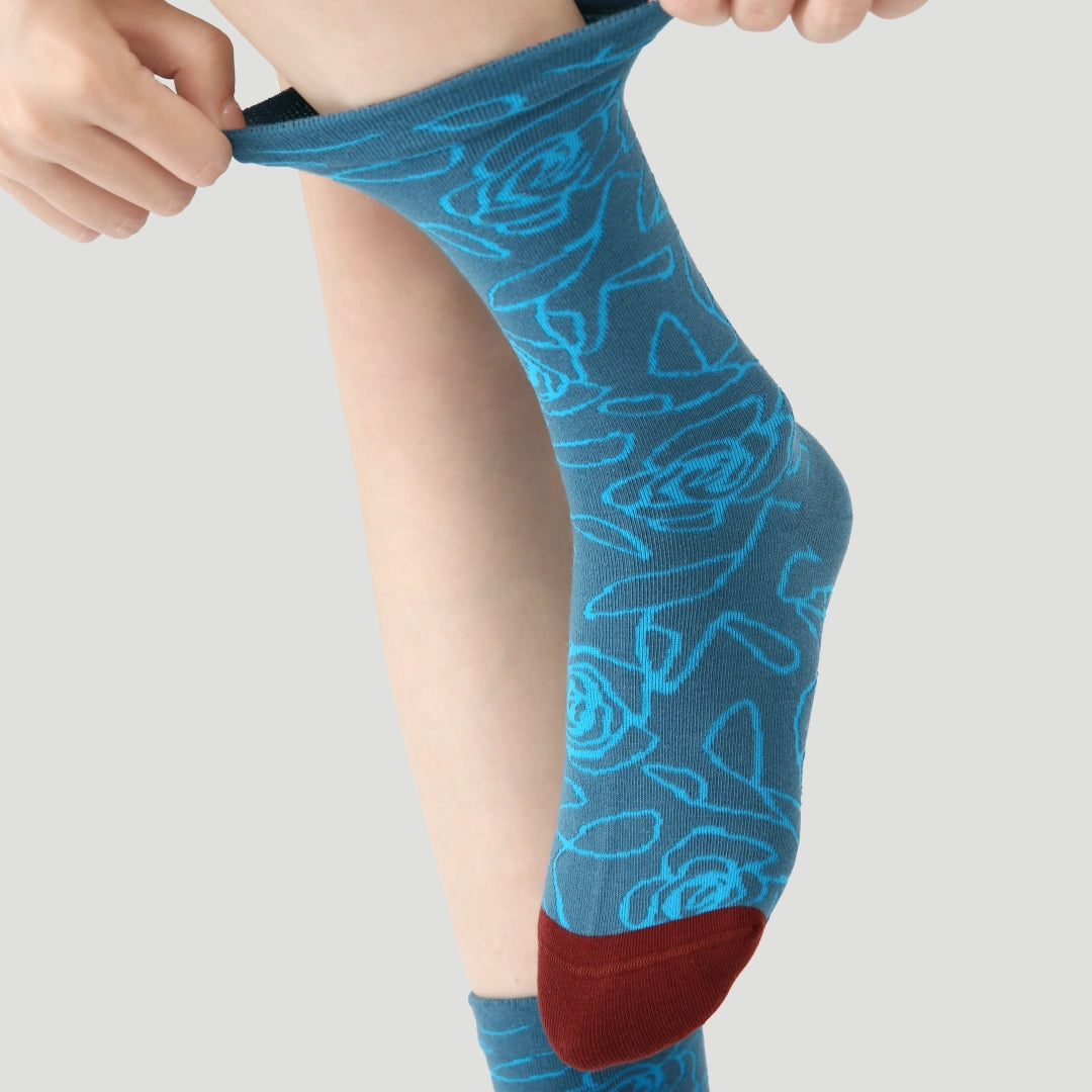 Textured Floral Socks