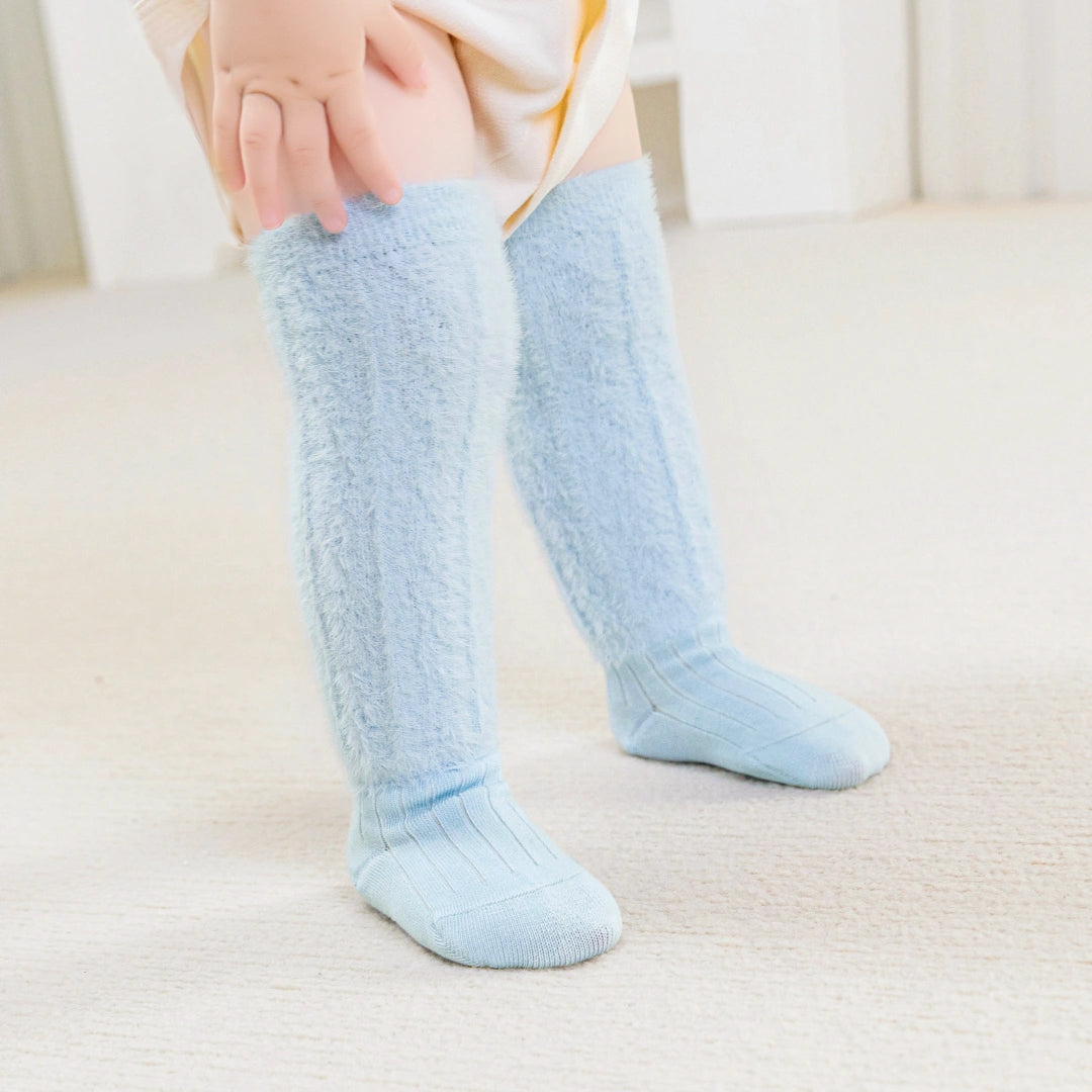 Baby’s Winter Fuzzy Soft Knee-High Socks