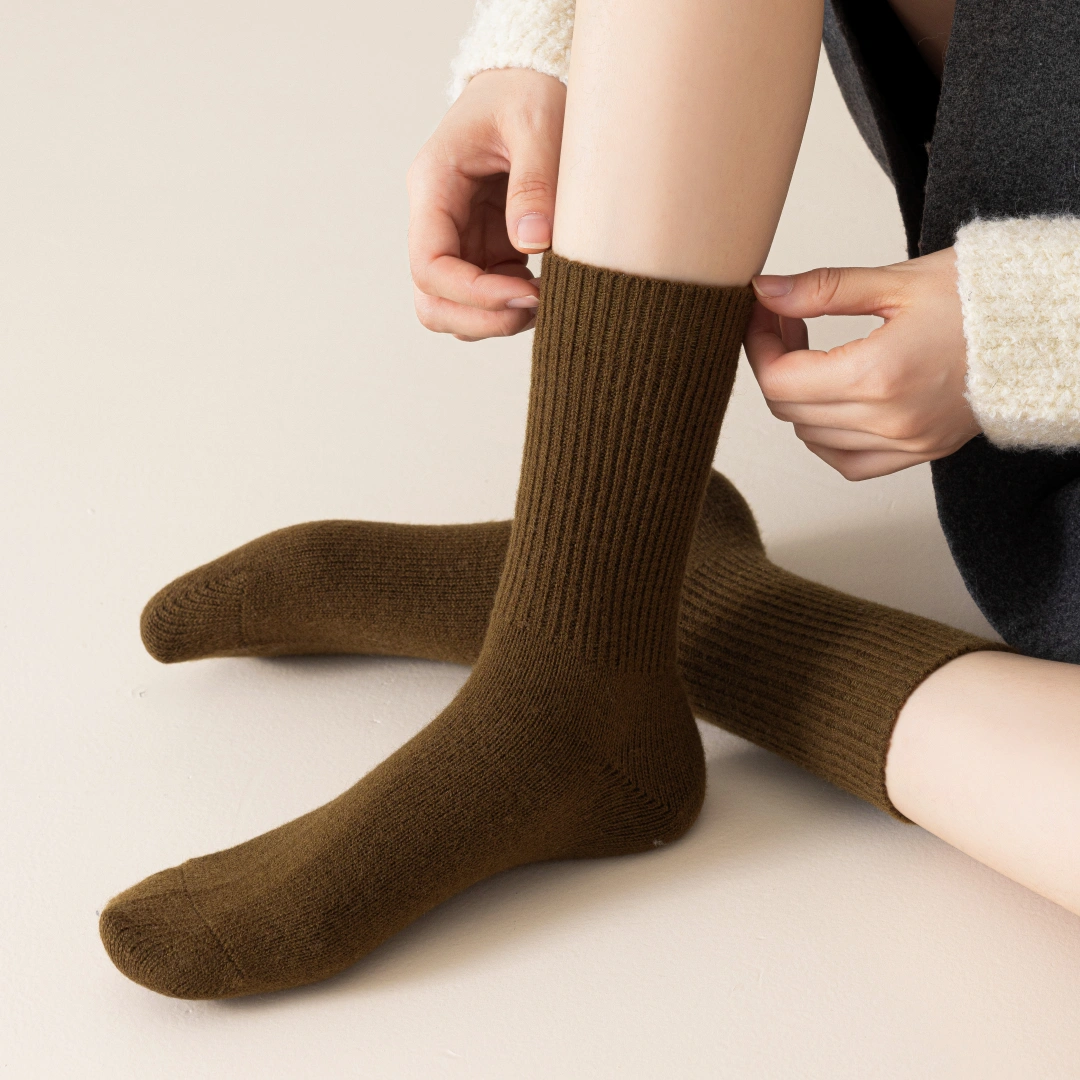 Women's Ultimate 98% Merino Wool Crew