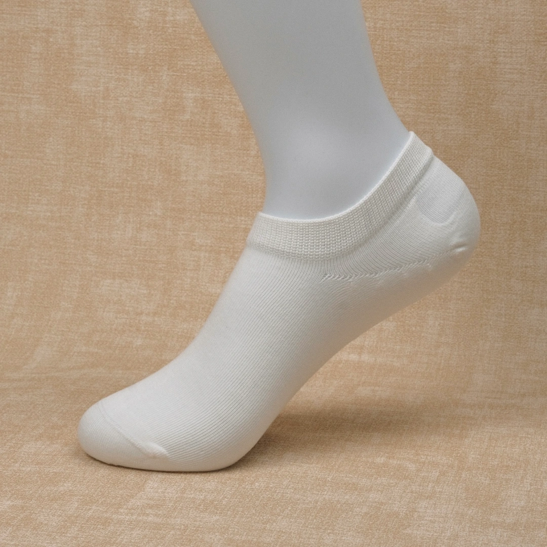 Women's 95% Cotton Ultra-Soft Heathered No-Show Socks - product photo showing soft cotton comfort