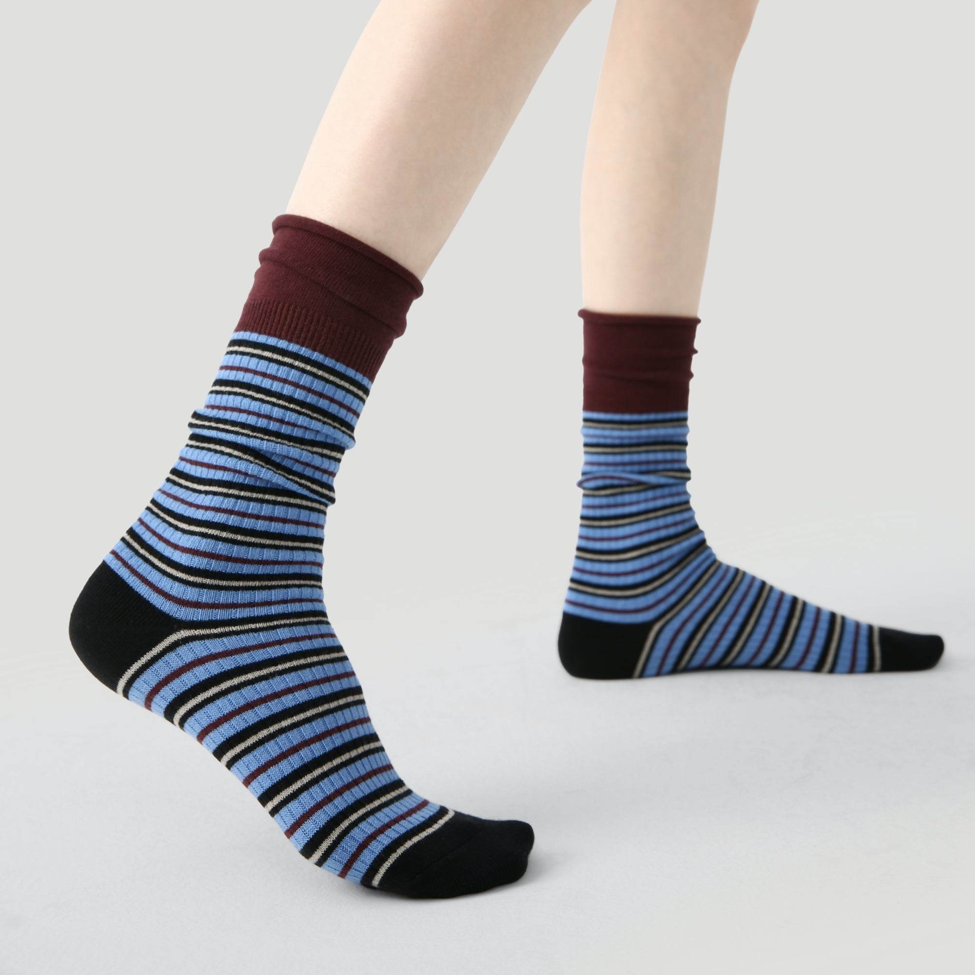 Women's Maroon Cuff Stripe Crew Socks - Single Pair