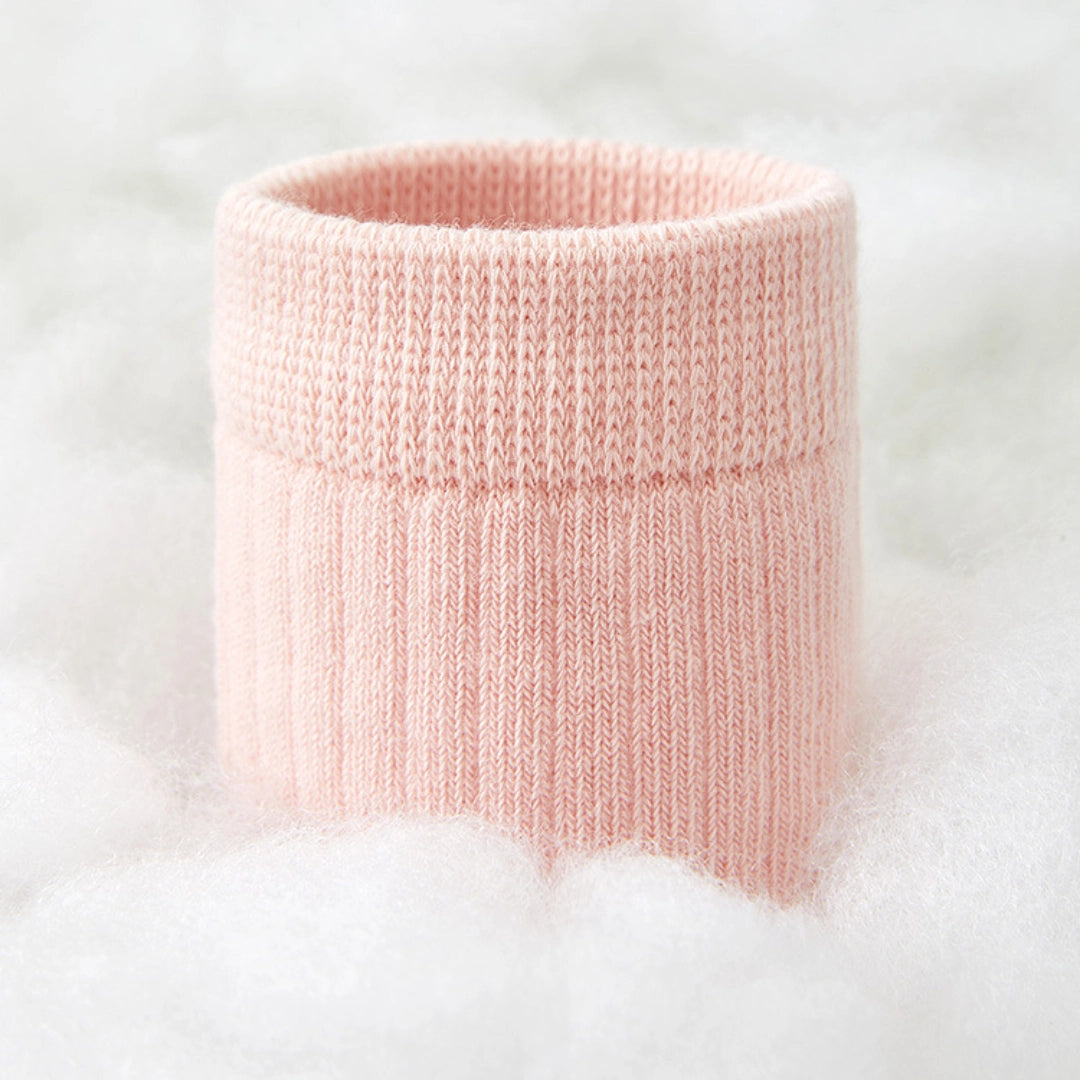 Kid‘s 97% Cotton Solid Ribbed Crew Socks 5-Pack