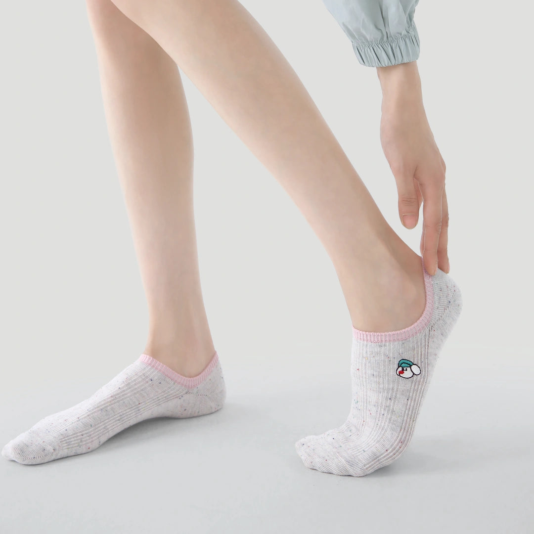 Women's Space-Dye Color-Block No-Show Socks (5-Pack) - sock set showing secure grip comfort