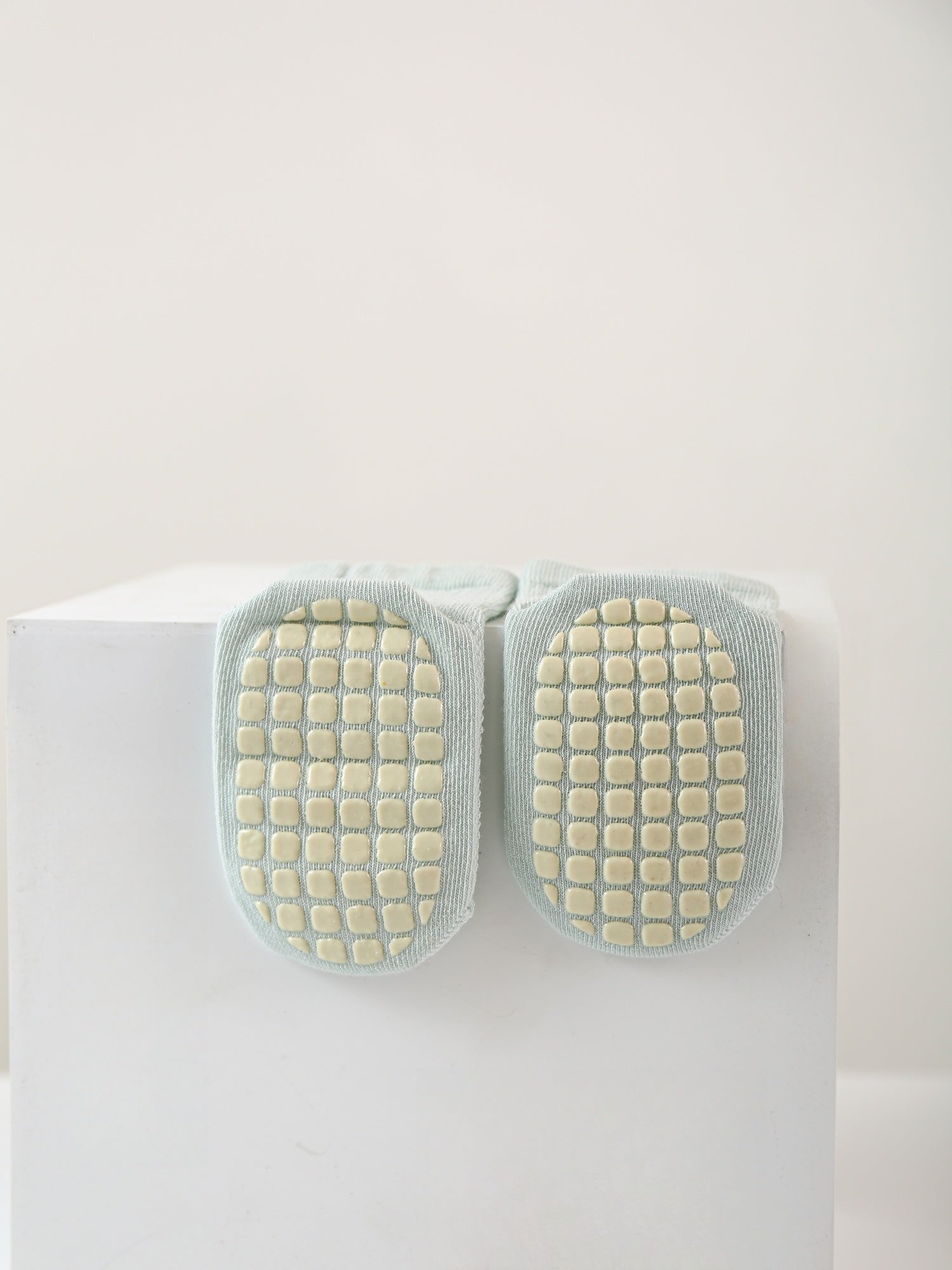 Babies' Mesh Grip Socks-3 Pack