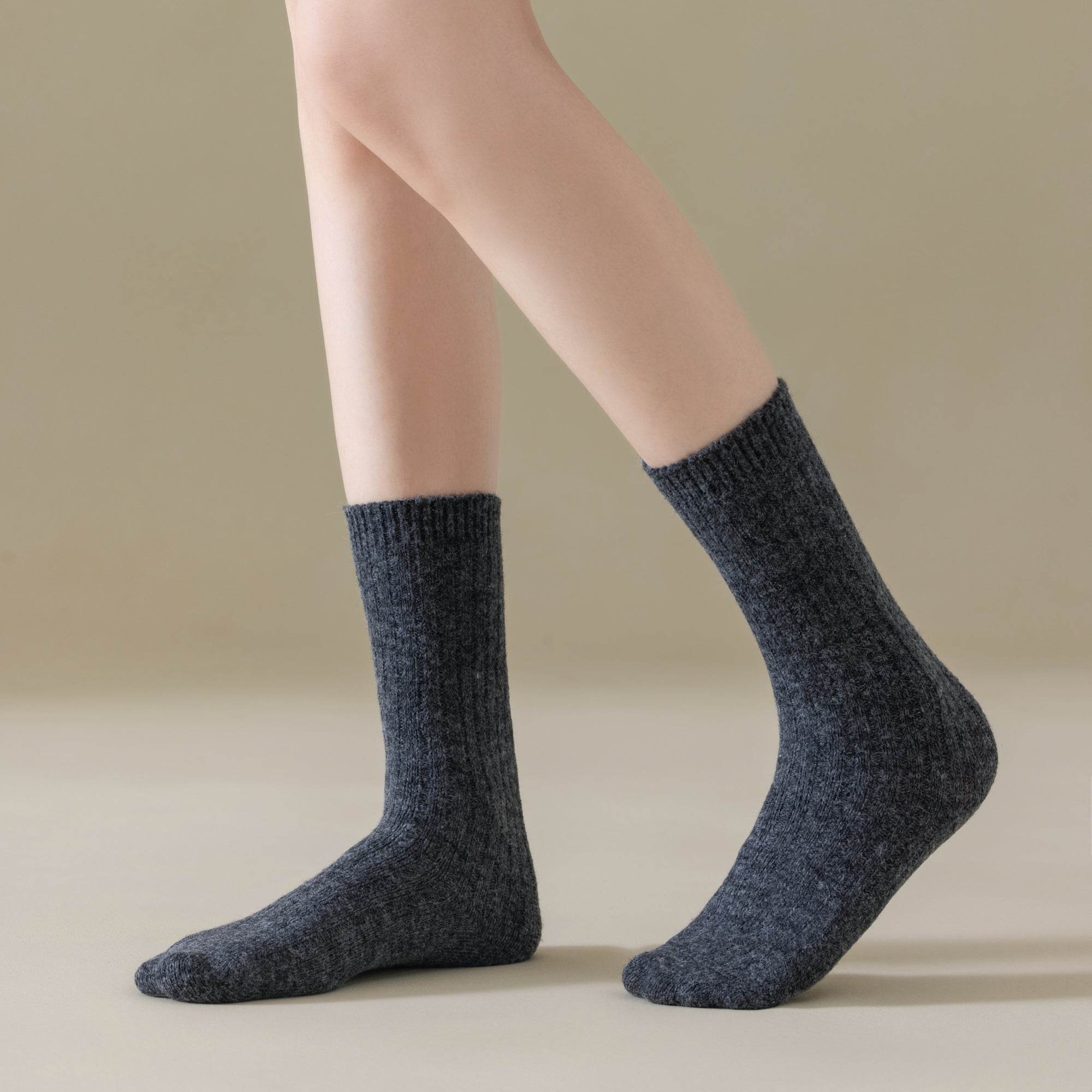 Women's Cozy Heathered Ribbed Crew Socks - 4 Pairs