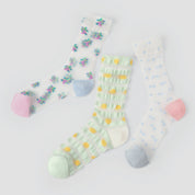 Aura Wave Retro Sheer Graphic Socks 3-Pack - sock set showing secure grip comfort