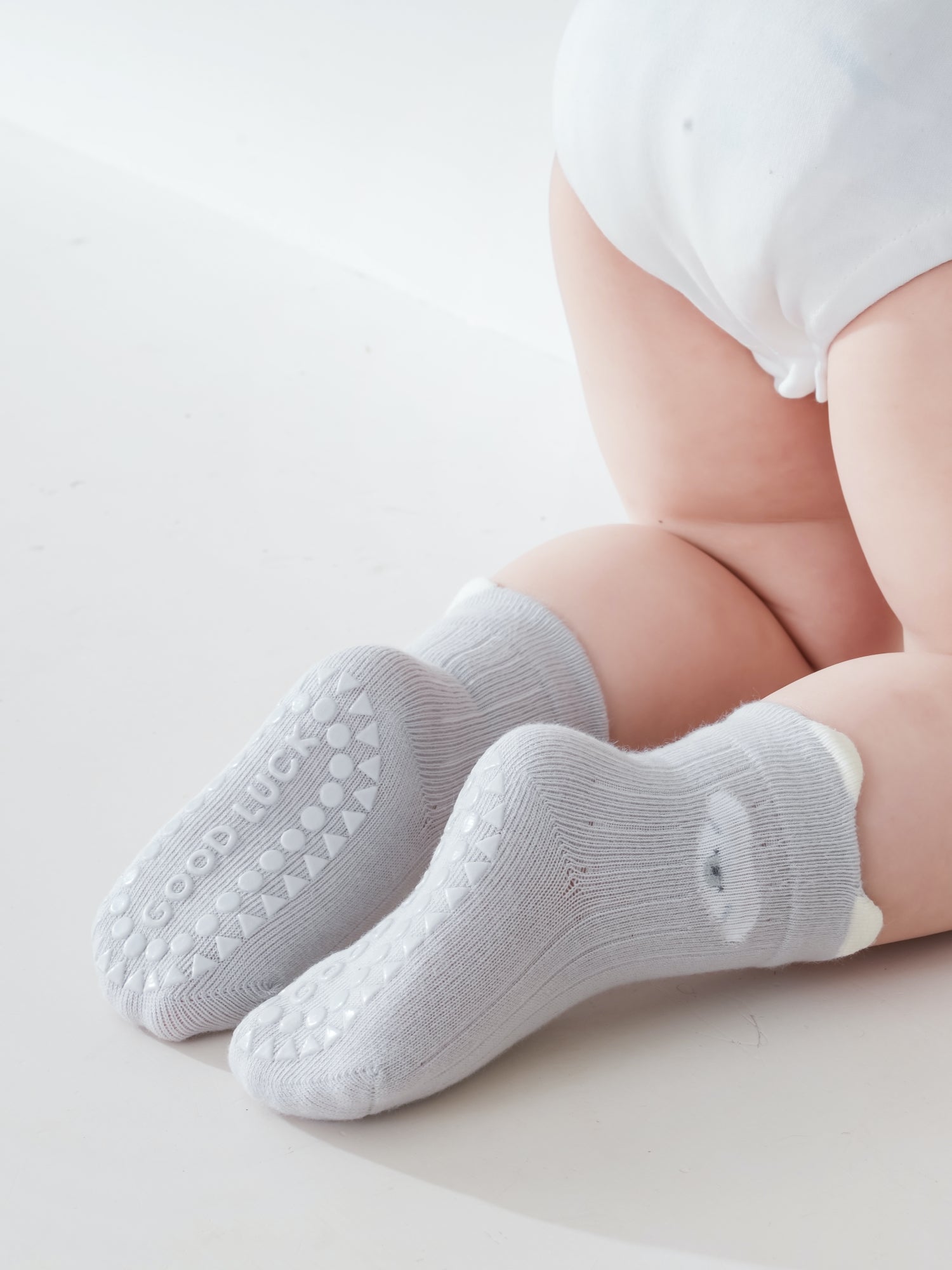 Babies' Non-Slip Ribbed Crew Socks-3 Pack
