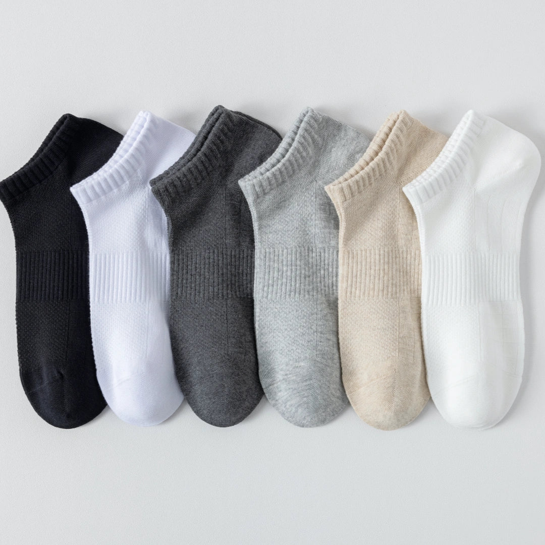 "Titan Mesh" Big & Tall Men's Low-Cut Socks - product photo showing breathable mesh comfort