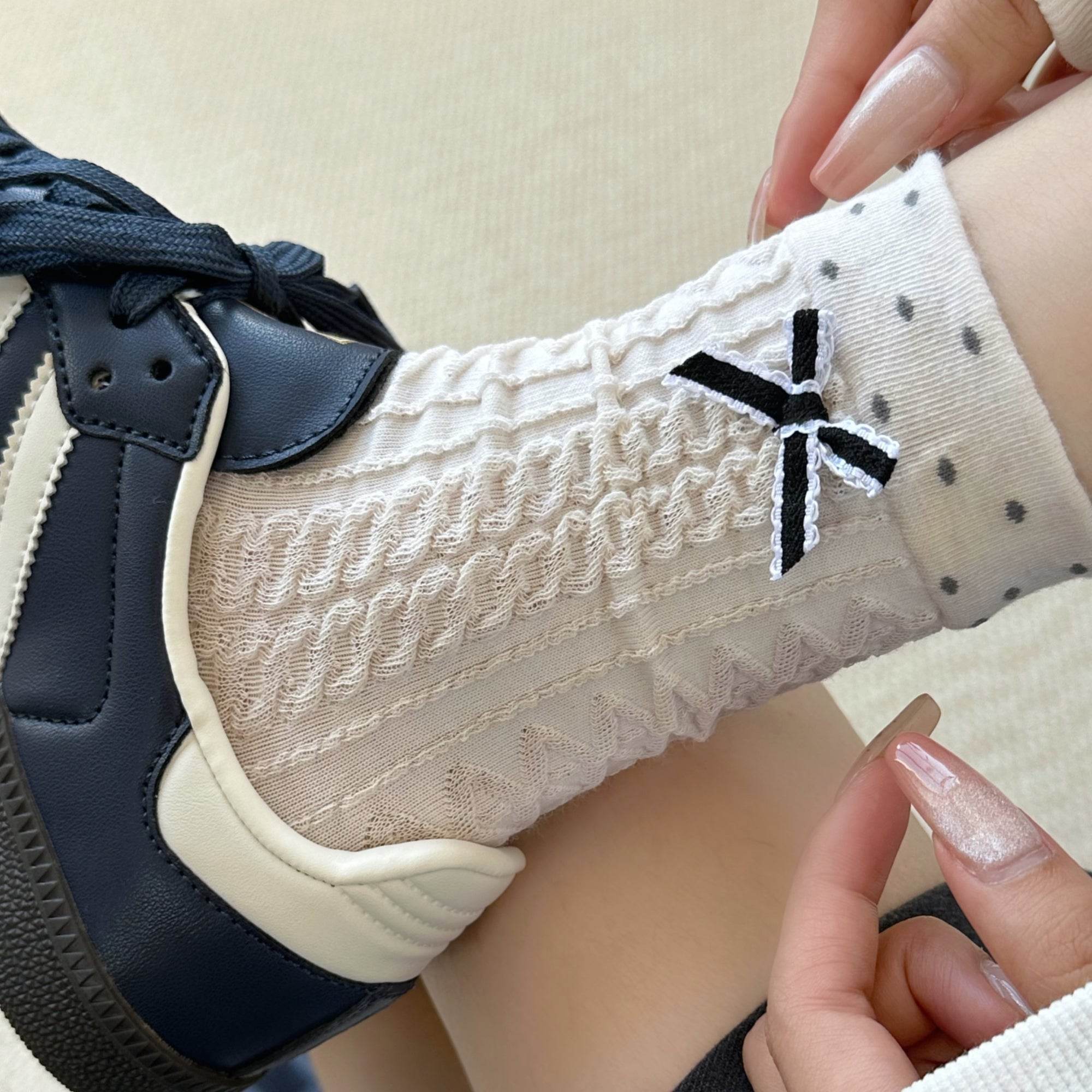 Women's Coquette Aesthetic Crew Socks - Single Pair