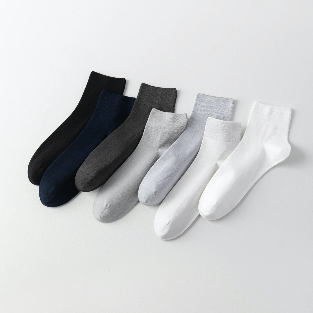 Men's 98% Cotton Ultra-Thin Non-Binding Ankle Socks - product photo showing soft cotton-rich comfort