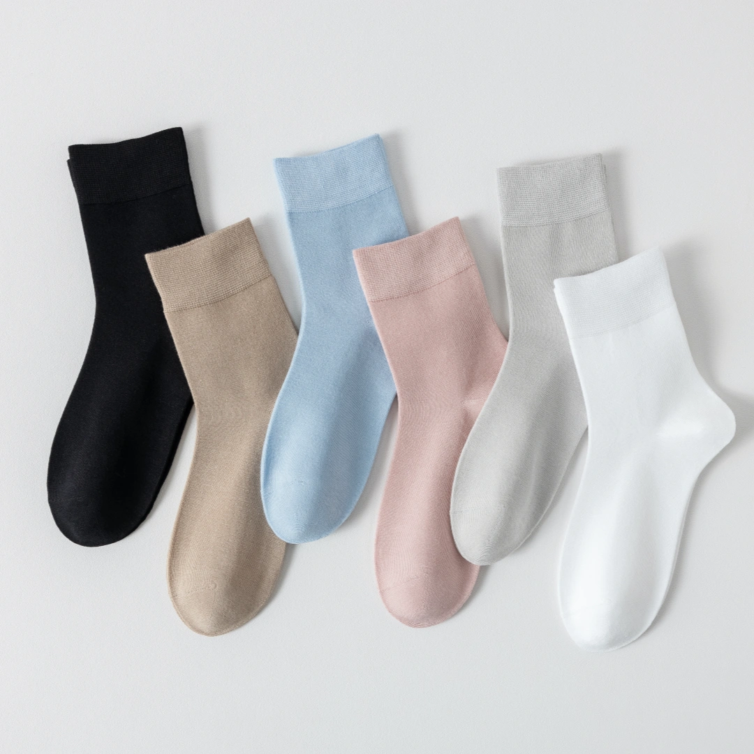 Women's Bamboo Fiber Anti-Odor Crew Socks