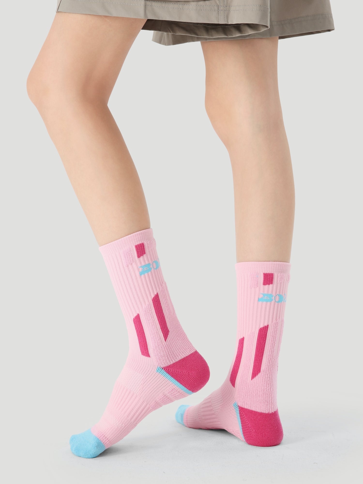 Women's Performance Athletic Crew Socks-1 Pack