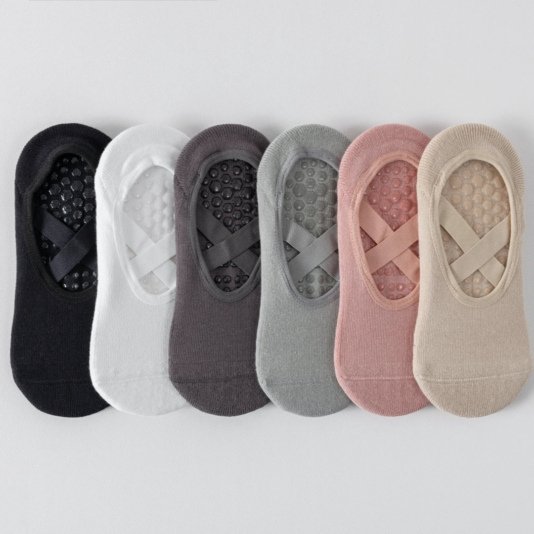 92% Cotton Cushioned Anti-Slip Yoga Socks