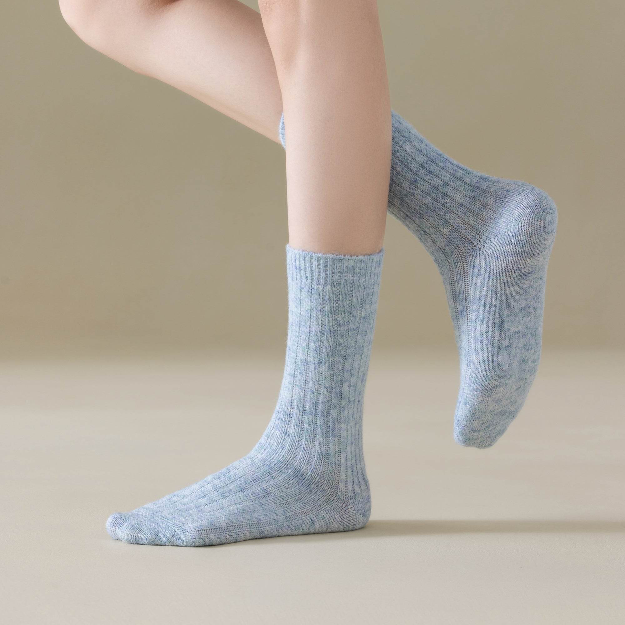 Women's Cozy Heathered Ribbed Crew Socks - 4 Pairs