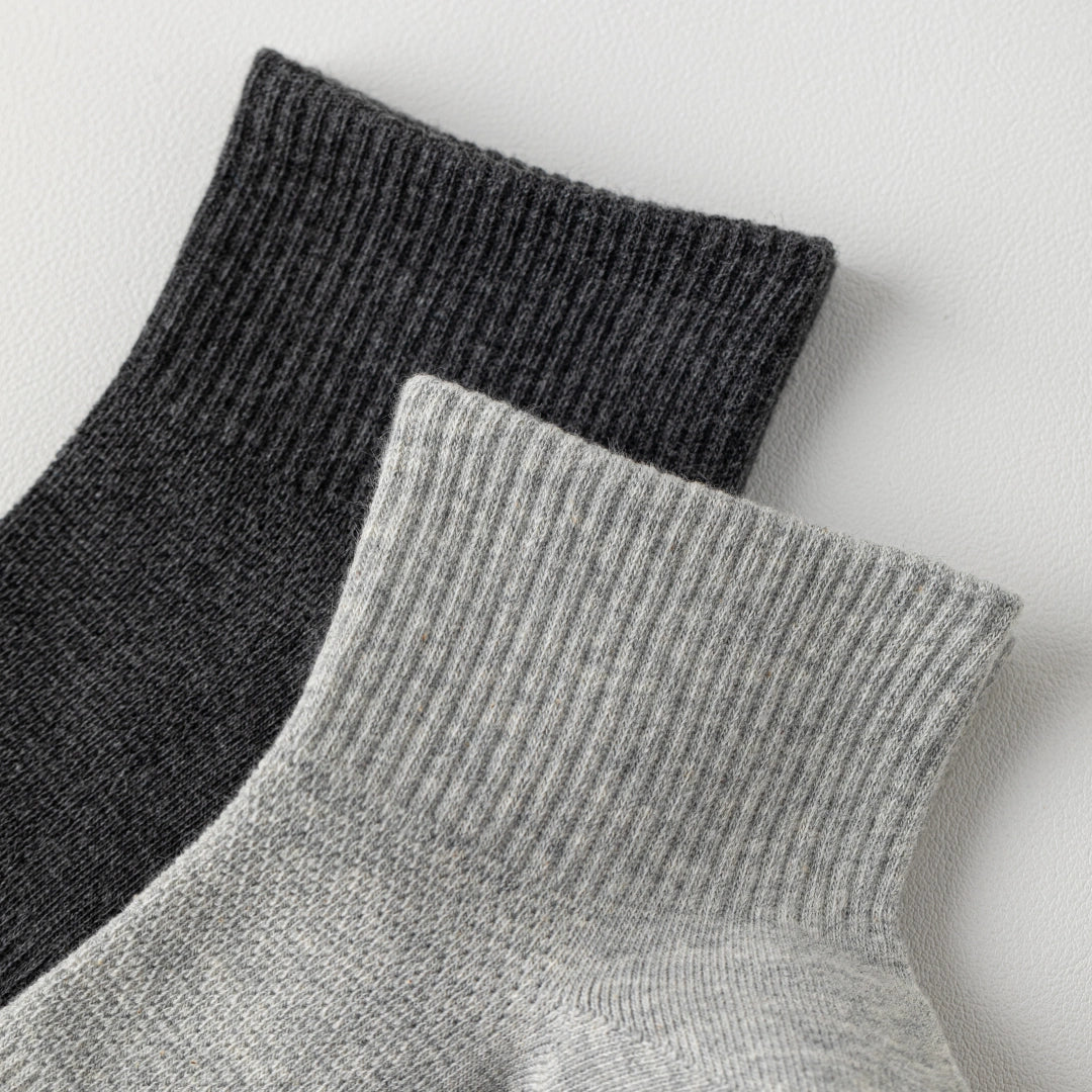 Men's 98% Cotton Breathable Mesh Ankle Socks - product photo showing breathable mesh comfort