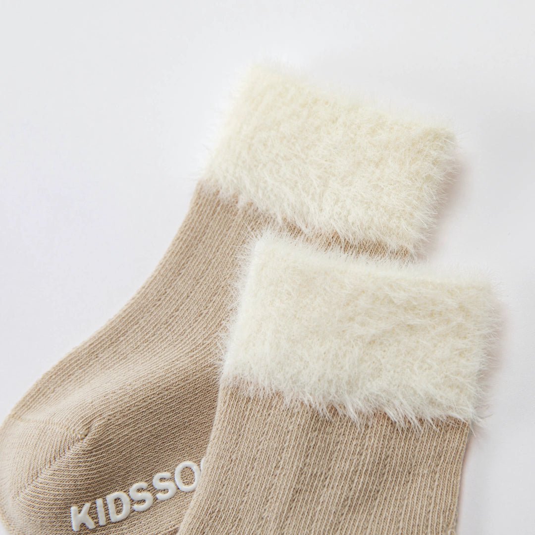 Baby’s Snowy Day' Fuzzy Chenille Cuff Boot Socks