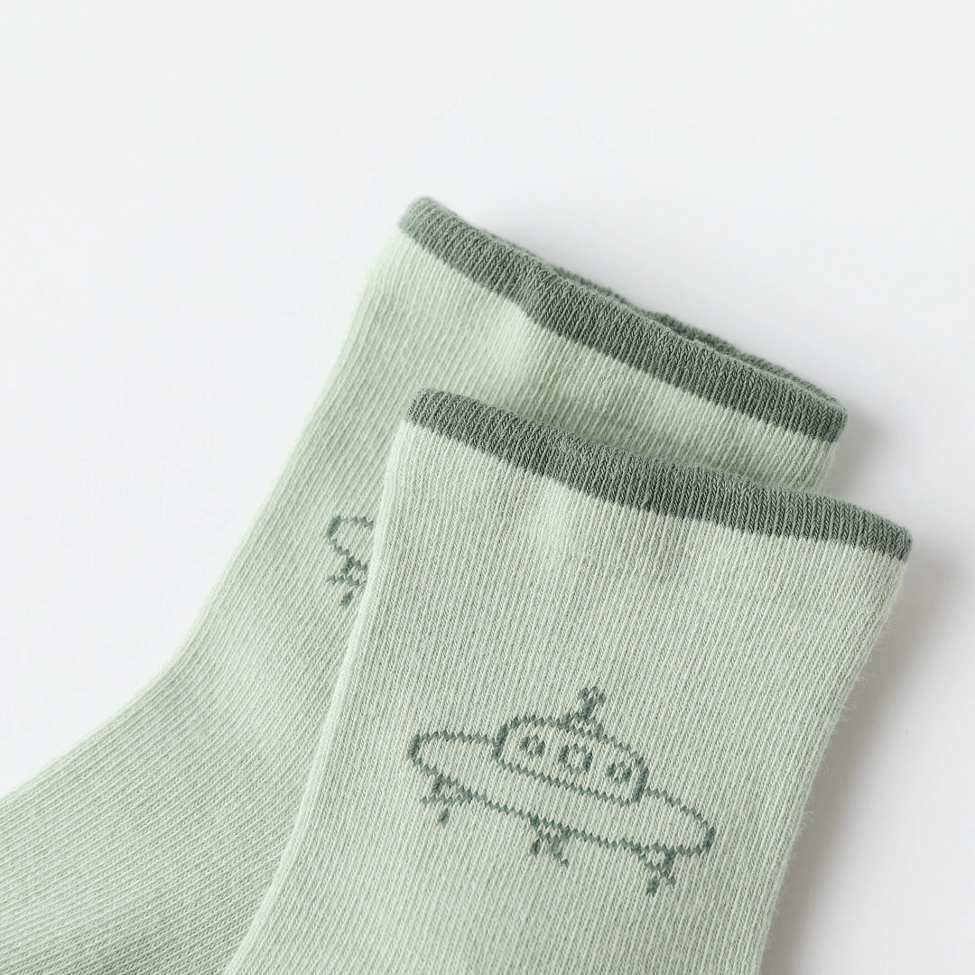 Baby’s First Journey Floor Socks with Full Grip 4-Pack