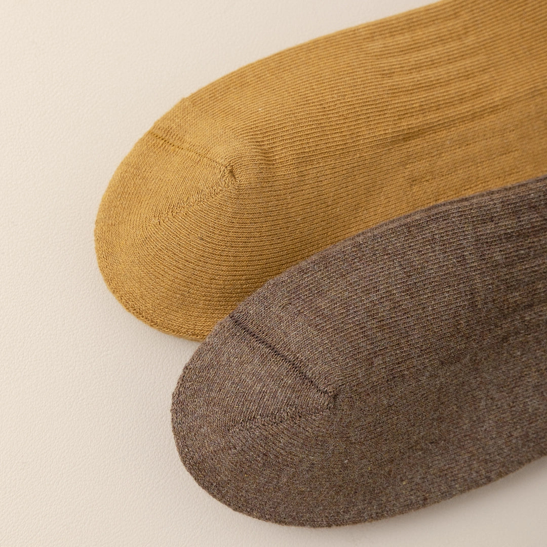 Men's 92% Premium Cotton Terry Cushion Sport Socks - product photo showing cushioned comfort