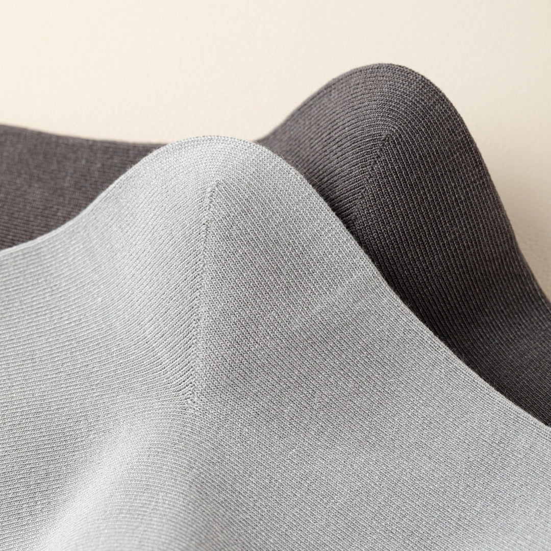 Men's Ultra-Luxury 65% Modal & Silk Business Socks