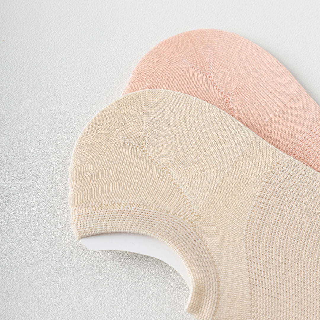 Women's Silk Blend Cooling Invisible Socks
