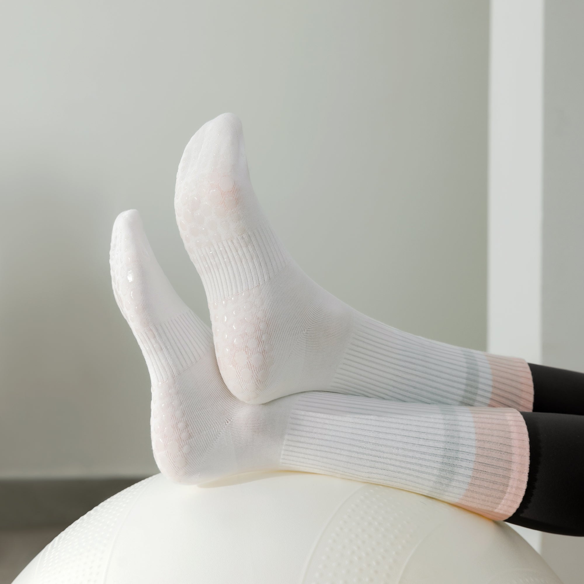 Women's Non-Slip Yoga Grip Socks-3 Pack