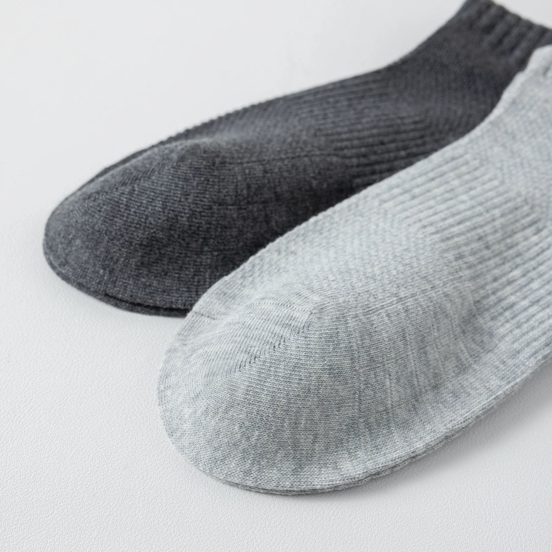 "Titan Mesh" Big & Tall Men's Low-Cut Socks - product photo showing breathable mesh comfort