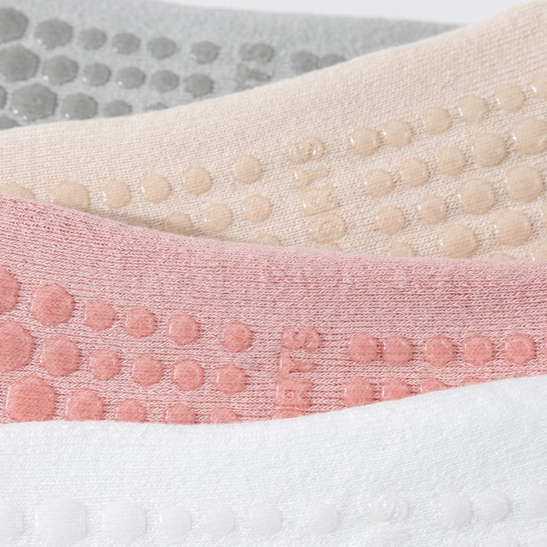 92% Cotton Cushioned Anti-Slip Yoga Socks