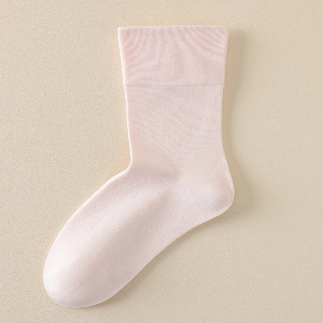 Women's 98% Cotton Non-Binding Relaxed Fit Socks