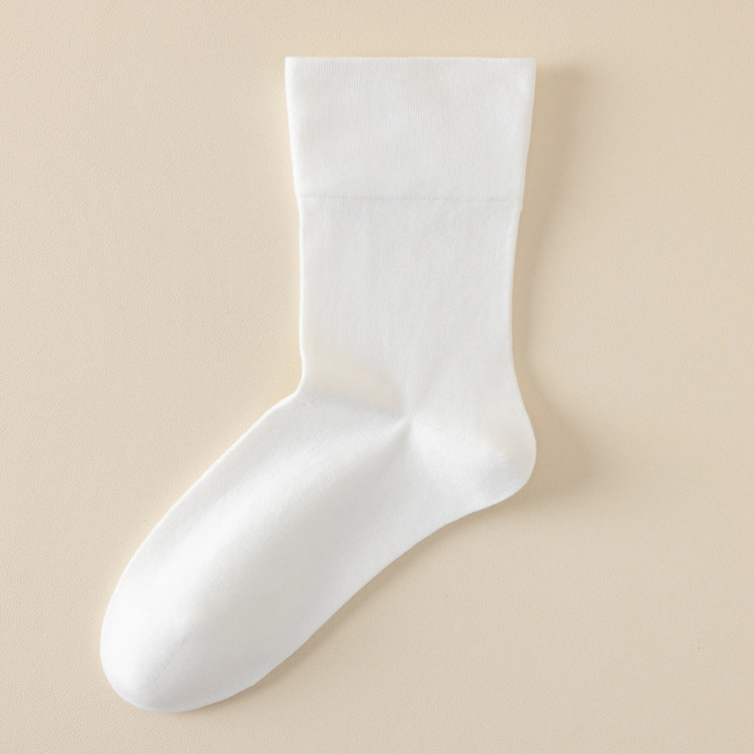 Women's 98% Cotton Non-Binding Relaxed Fit Socks