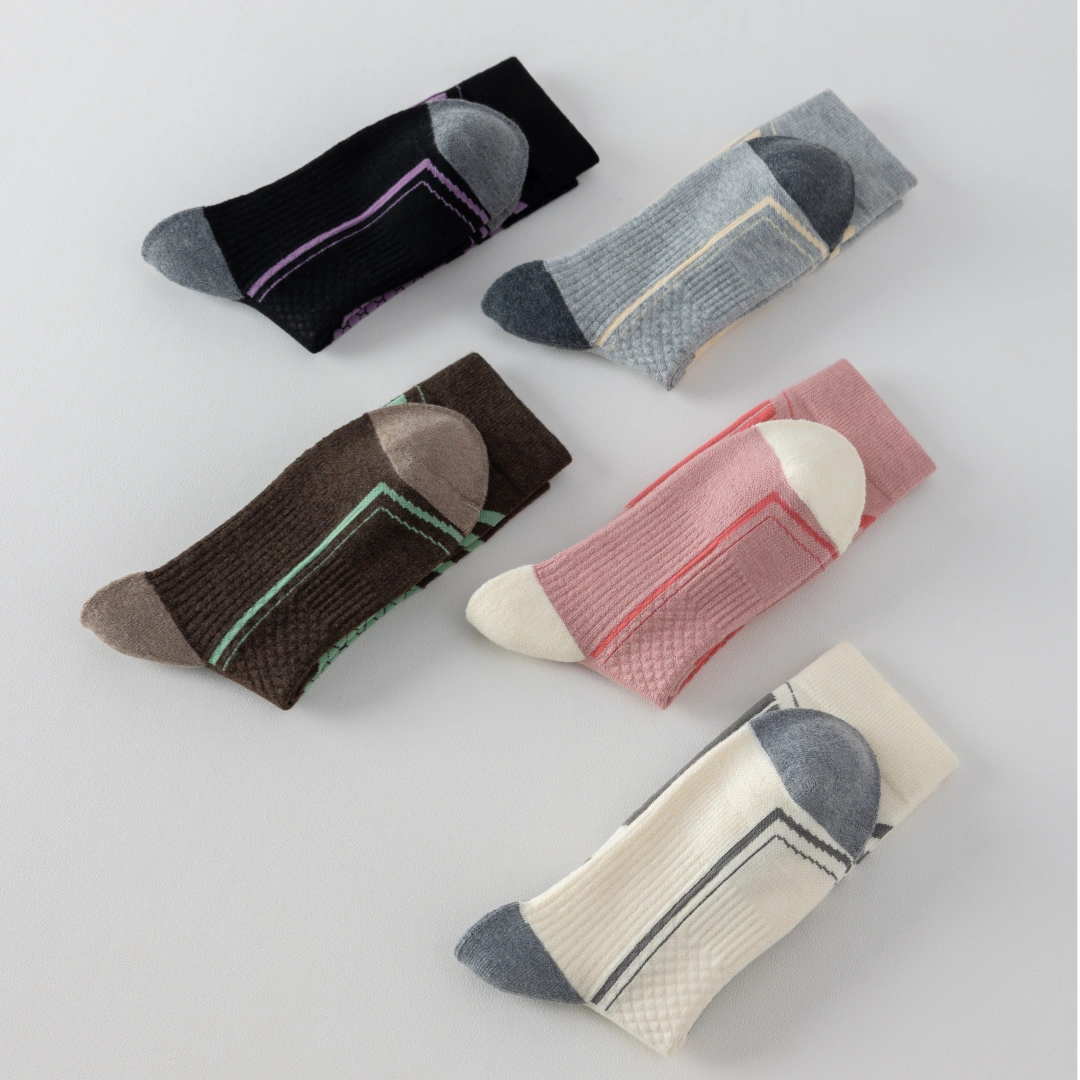 Women's Wool Blend 7.2" Outdoor Cushion Boot Socks