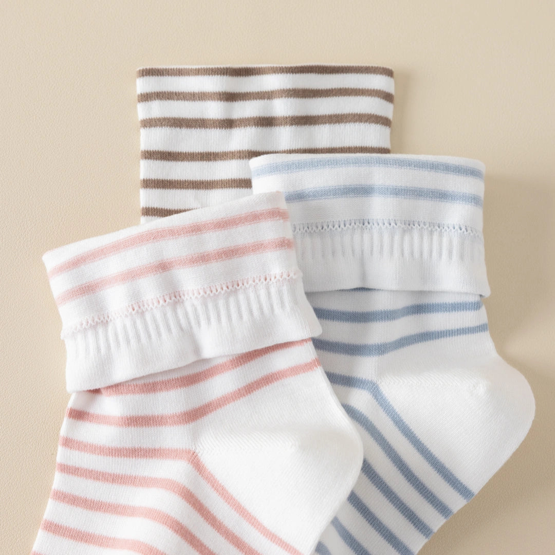 Women's 99% Combed Cotton Striped Bed & Sleep Socks