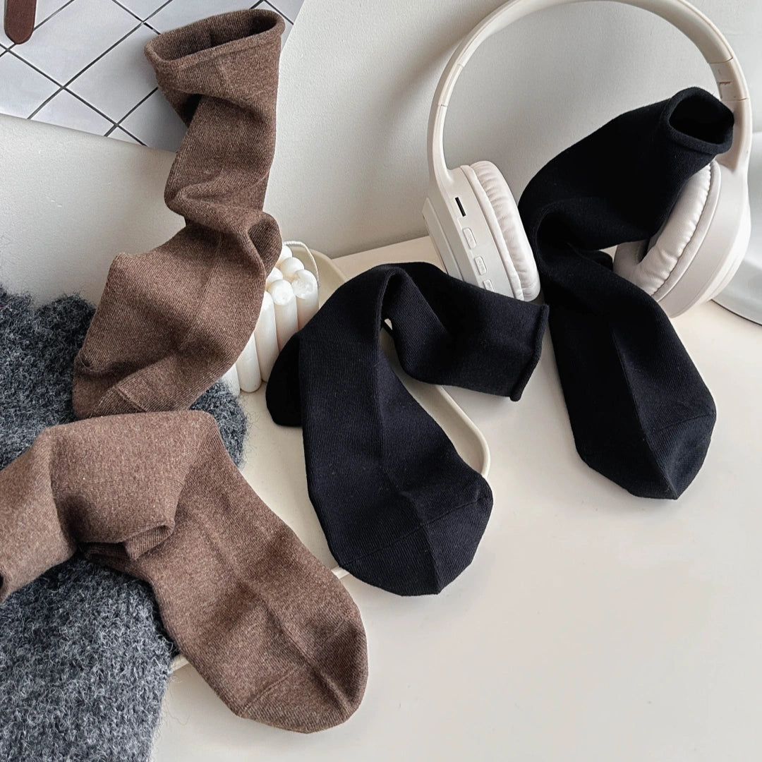 Women's 98% Cotton Classic Roll Top Slouch Crew Socks - product photo showing soft cotton-rich comfort