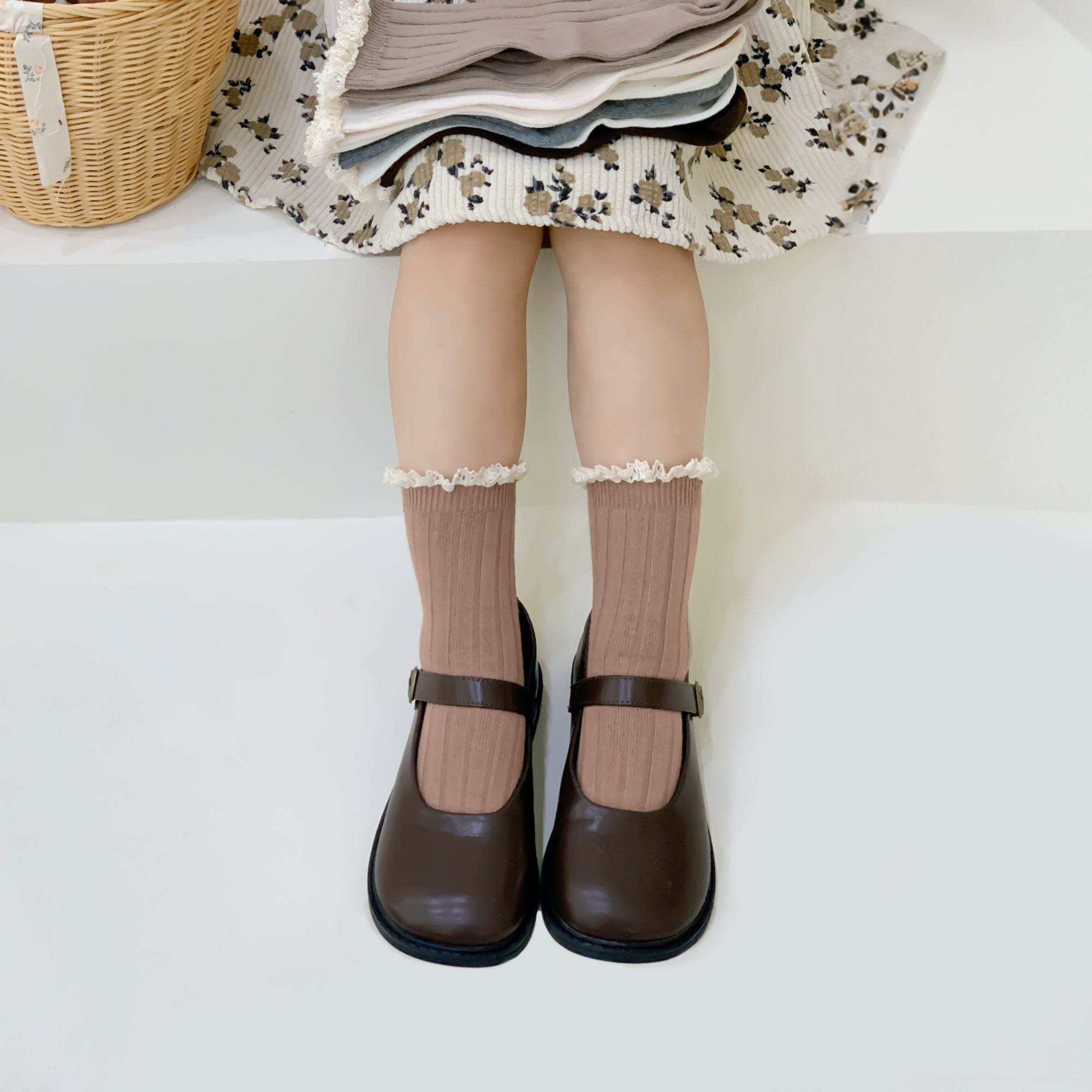 Kid's The Vintage Lace Crew Socks-4 pack - Weavasocks