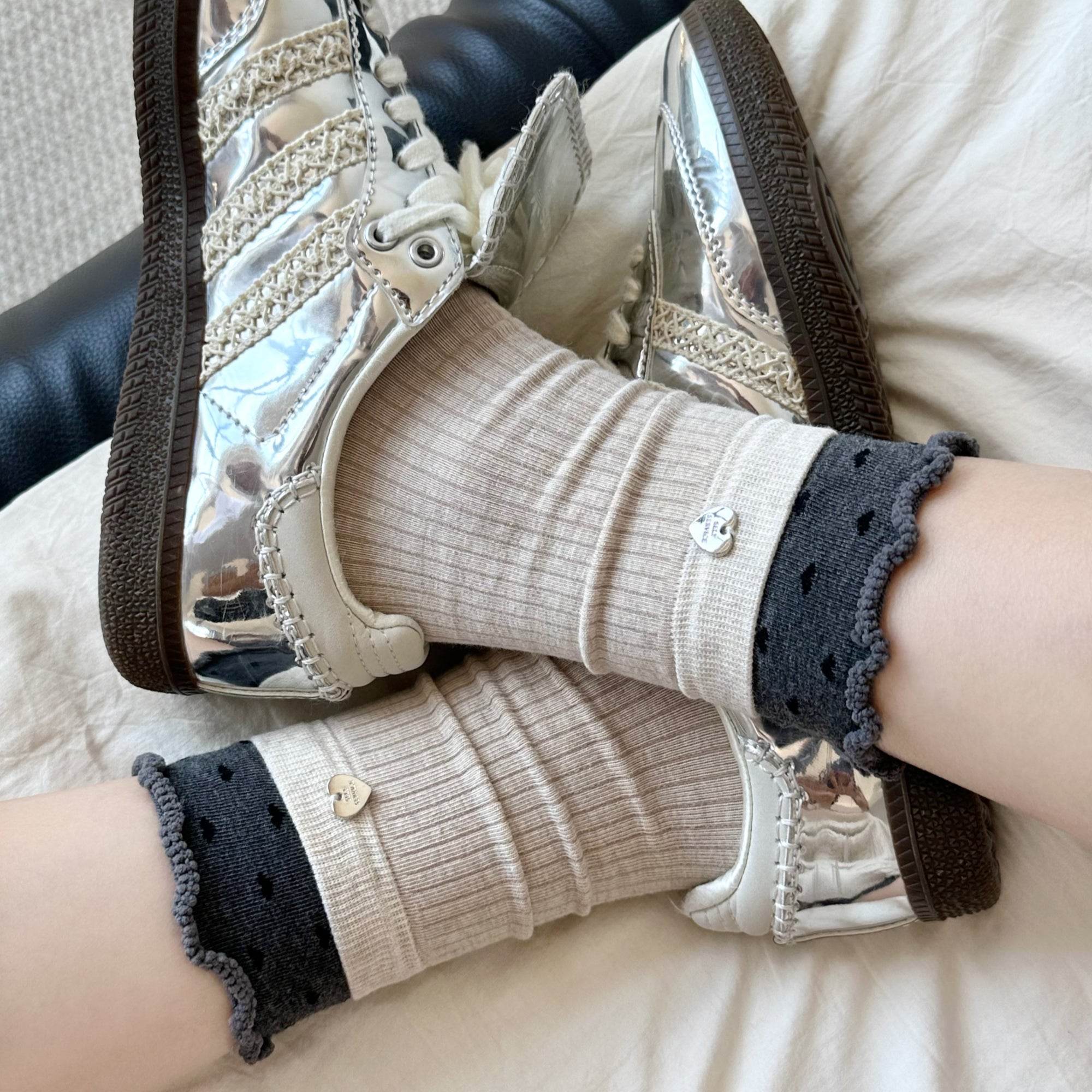 Women's Dainty Heart Charm Ruffle Socks - Single Pair