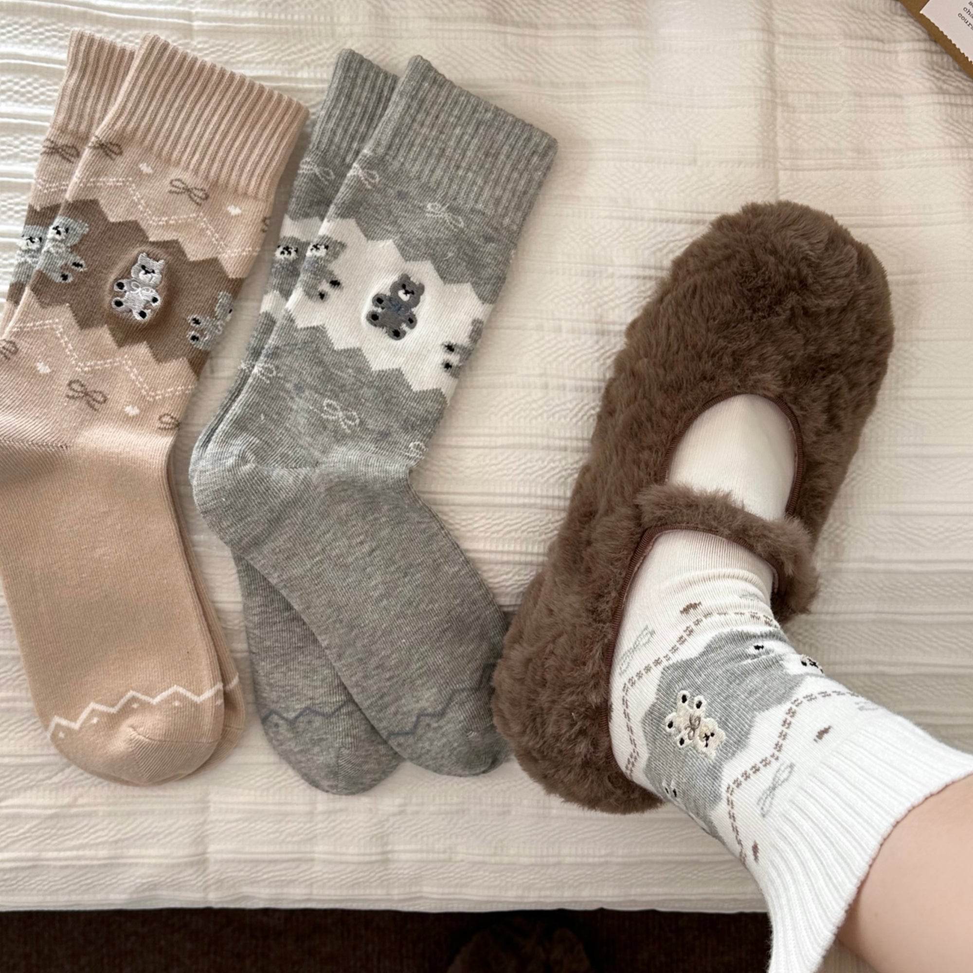 Women's Cozy Teddy Bear Crew Socks - Single Pair